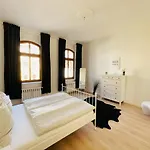 Apartament Yourfavoritebed Designerapartments Zentrum