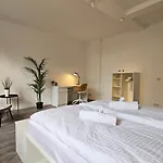 Yourfavoritebed Designerapartments Zentrum