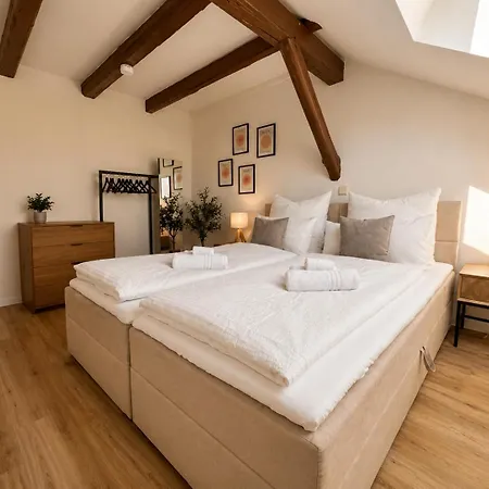 Apartment Yourfavoritebed Designerapartments Zentrum